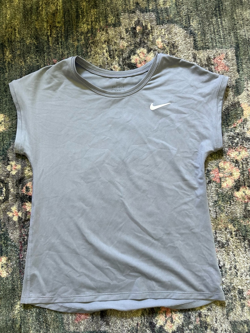Nike Women's Light Purple Athletic Cap Sleeve Tank Top with White Swoosh XS Cute